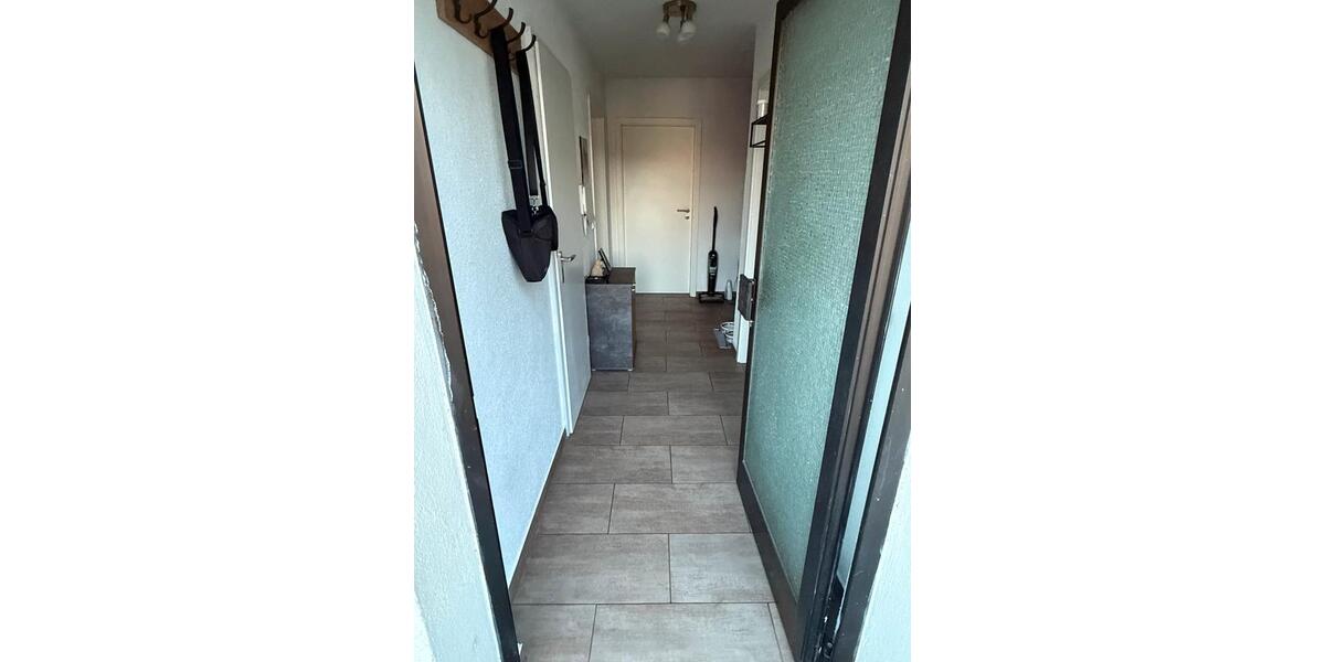 Dachgeschoßwohnung Oberderdingen - 2 Zimmer, 55 m&sup2;, 950&euro; | Angebot:26415127