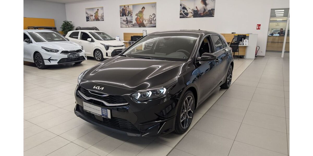 Kia ceed / Ceed 2.227 km 28.790 € Landau 76829