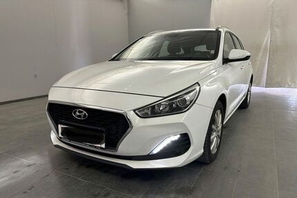 Hyundai i30 93.876 km 15.490 € Bretten 75015
