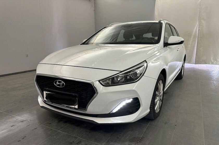 Hyundai i30 93.876 km 15.490 € Bretten 75015