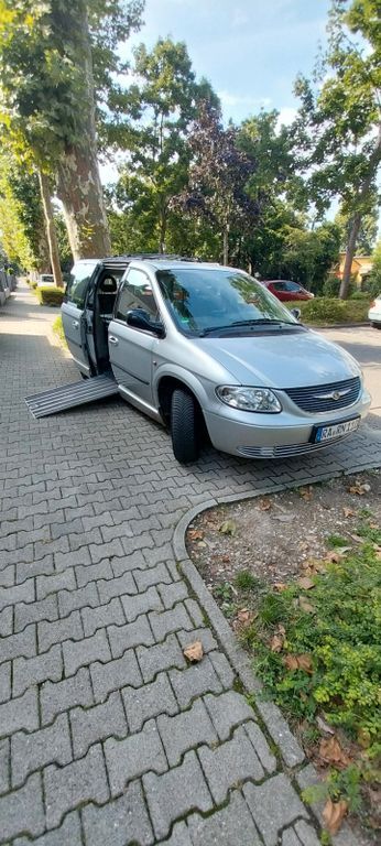 Chrysler Grand Voyager 113.000 km 5.900 € Au am Rhein 76474
