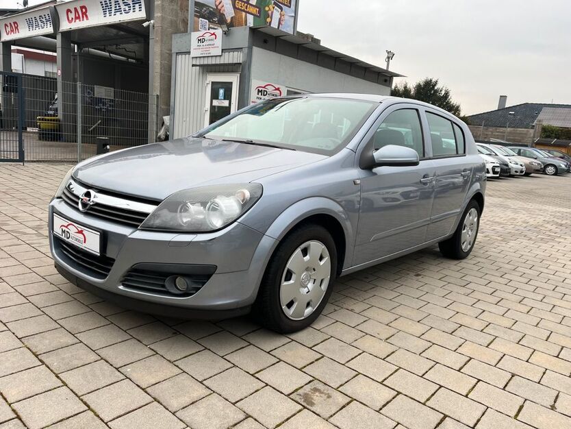 Opel Astra 94.000 km 3.999 € Bruchsal-Untergrombach 76646