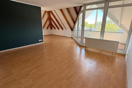 Wohnung Rastatt - 2.5 Zimmer, 86 m&sup2;, 910&euro; | Angebot:26415113