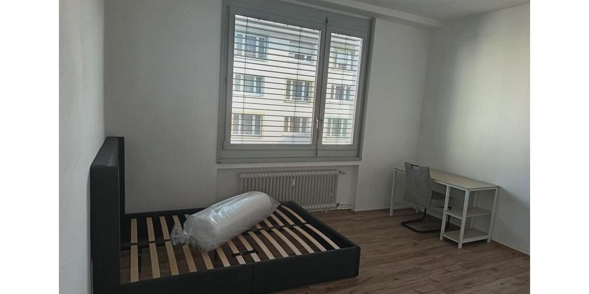 Möbliertes WG-Zimmer in Pforzheim Zentrum 1 zimmer