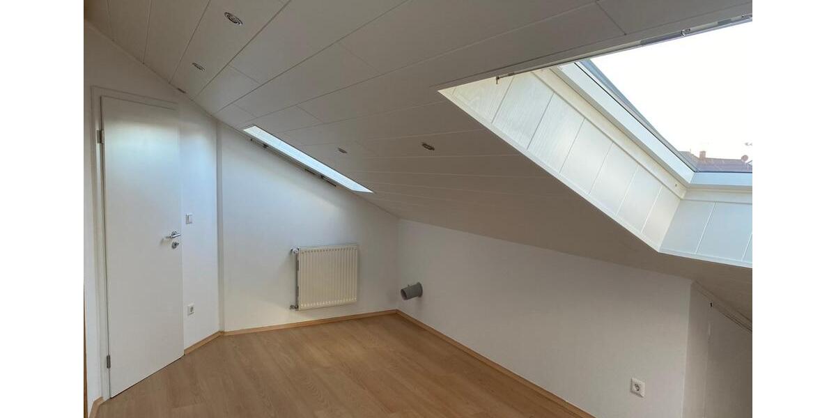 Reihenhaus Bellheim - 6 Zimmer, 186 m&sup2;, 1.600&euro; | Angebot:26323064
