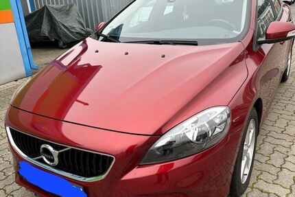 Volvo V40 84.000 km 12.000 € Lingenfeld 67360