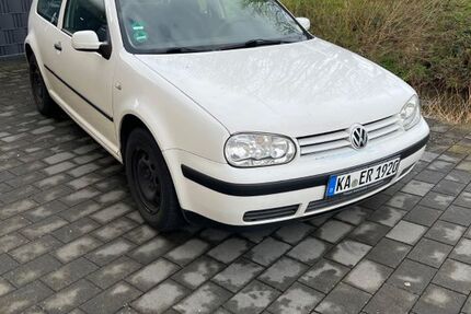 VW Golf 196.000 km 999 &euro; Graben-Neudorf 76676