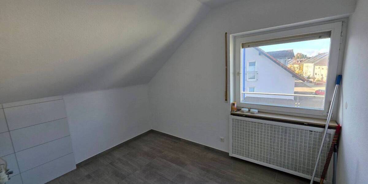 Mehrfamilienhaus, Wohnhaus Rastatt - 1 Zimmer, 290 m&sup2;, 750.000&euro; | Angebot:26790572