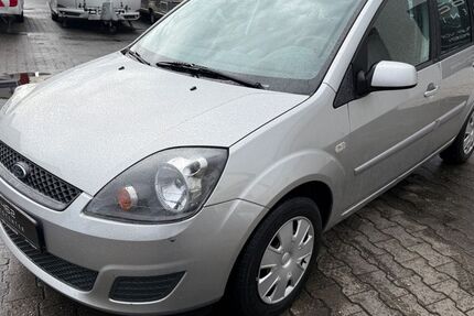 Ford Fiesta 106.000 km 3.480 &euro; Gaggenau 76571