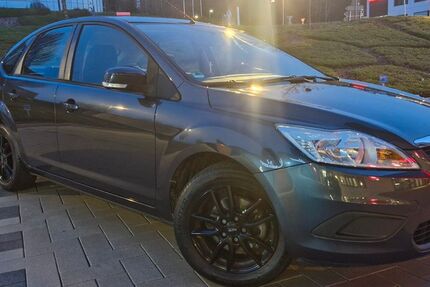 Ford Focus 151.000 km 4.399 &euro; Dobel 75335