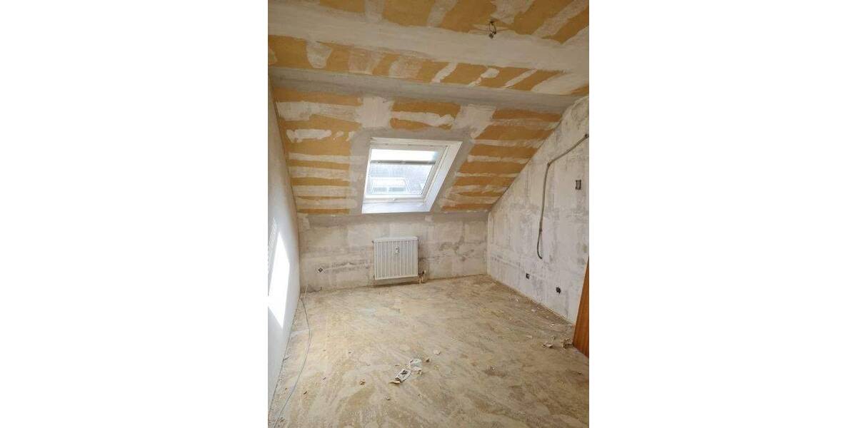 Etagenwohnung Karlsruhe Waldstadt - 2 Zimmer, 71 m&sup2;, 790&euro; | Angebot:26875253