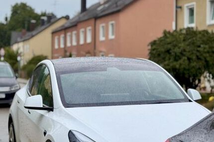 Tesla Model Y 60.000 km 33.000 € Rastatt 76437