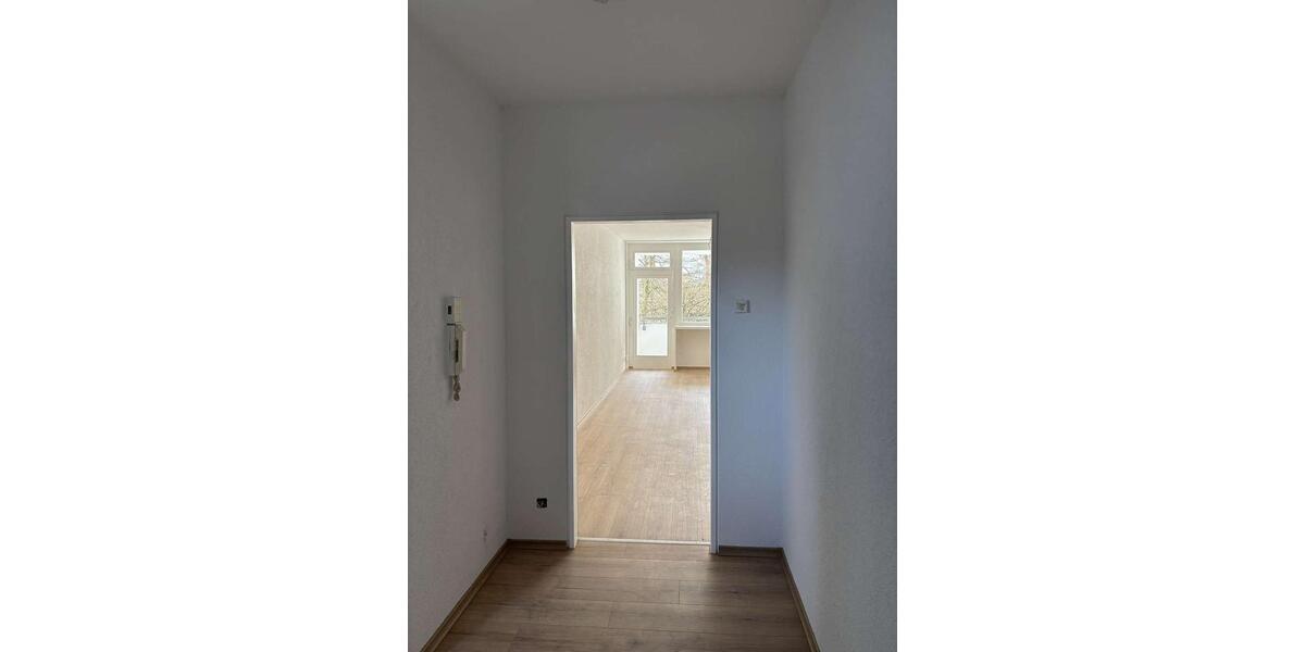 Etagenwohnung Karlsruhe Wettersbach - 4 Zimmer, 126 m&sup2;, 1.040&euro; | Angebot:25783076