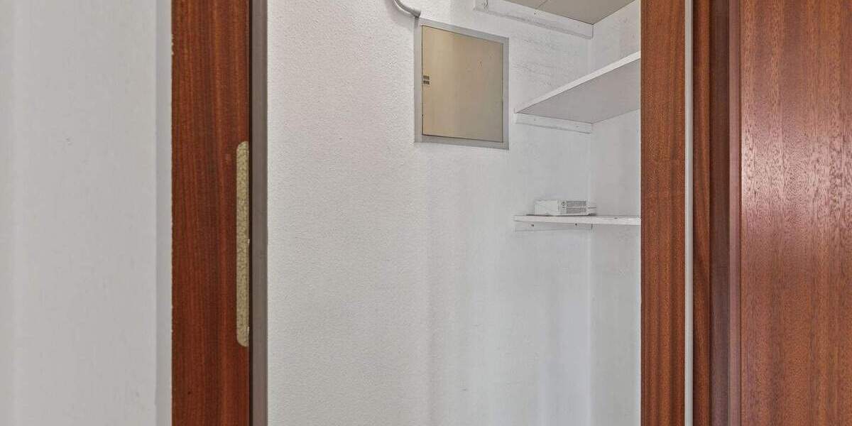 Etagenwohnung Karlsruhe / Oststadt Oststadt - 2 Zimmer, 75 m&sup2;, 299.000&euro; | Angebot:25680961