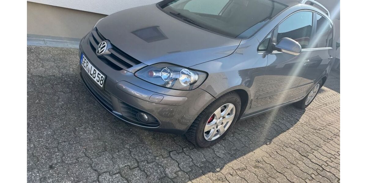 VW Golf Plus 122.438 km 5.675 &euro; Rülzheim 76761