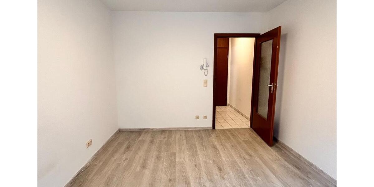 Etagenwohnung Karlsruhe - 1 Zimmer, 21 m&sup2;, 430&euro; | Angebot:26404856