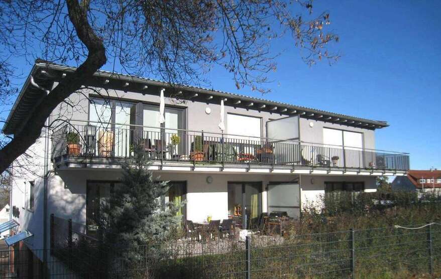 Haus zum Kaufen in Dobel 1.450.000 € 400 m²