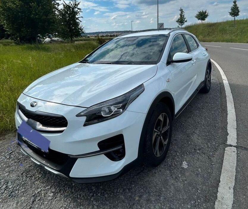 Kia XCeed 79.000 km 12.400 € Neulingen 75245