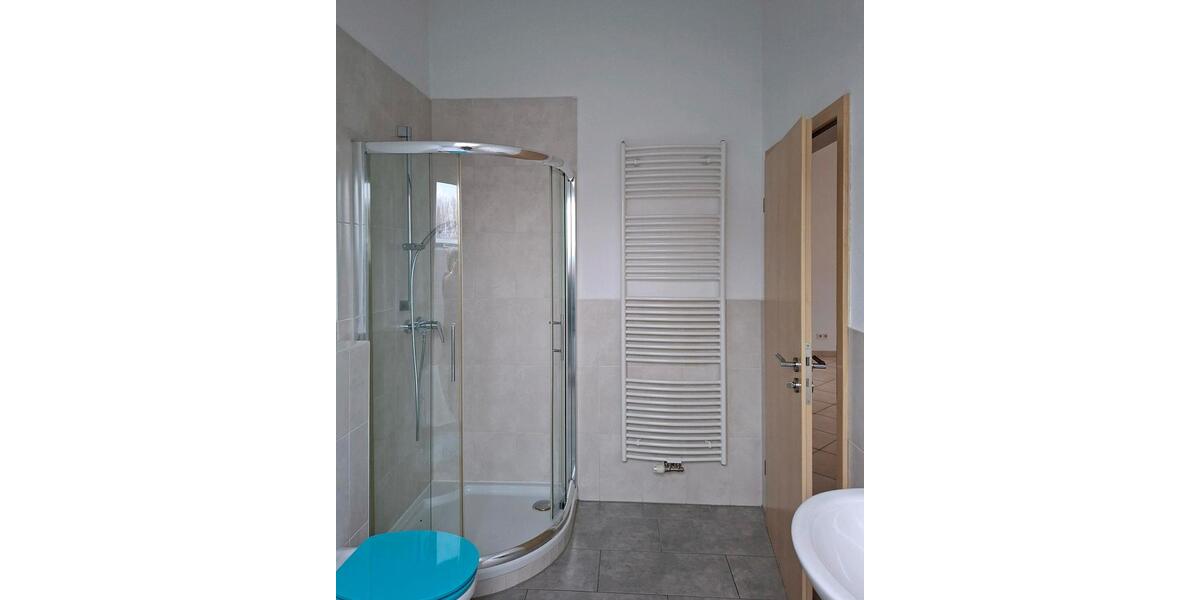 Dachgeschoßwohnung Rastatt - 3 Zimmer, 78 m&sup2;, 800&euro; | Angebot:26404885