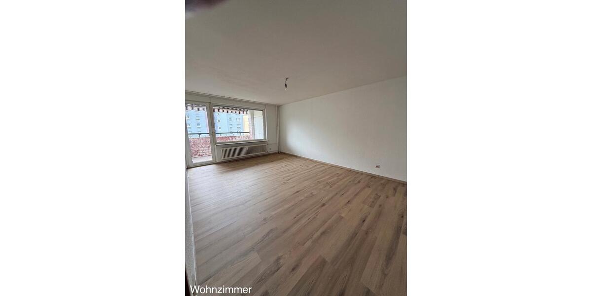 Etagenwohnung Pforzheim Eutingen - 3.5 Zimmer, 88 m&sup2;, 950&euro; | Angebot:25658013