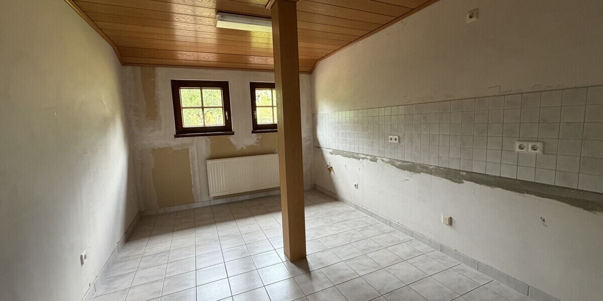 Platz und noch mehr Platz -Wohnen & Vermögen clever kombinieren - Zweifamilienhaus Höfen Höfen (Enz) | Angebot:27082704