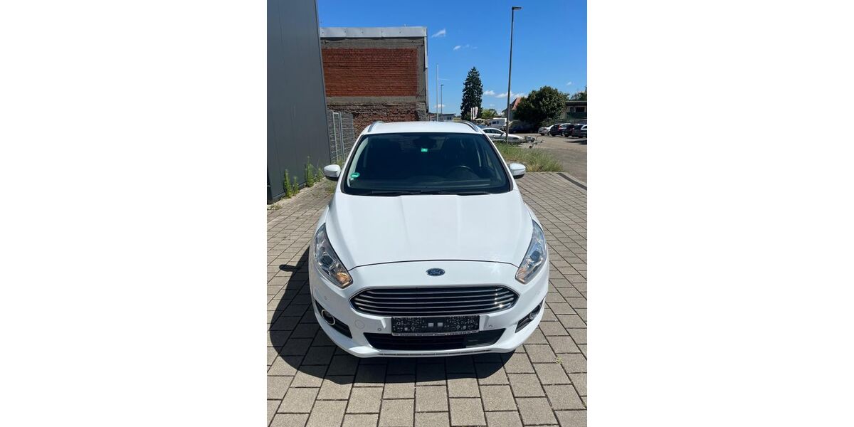 Ford S-Max 105.000 km 12.990 &euro; Rastatt 76437