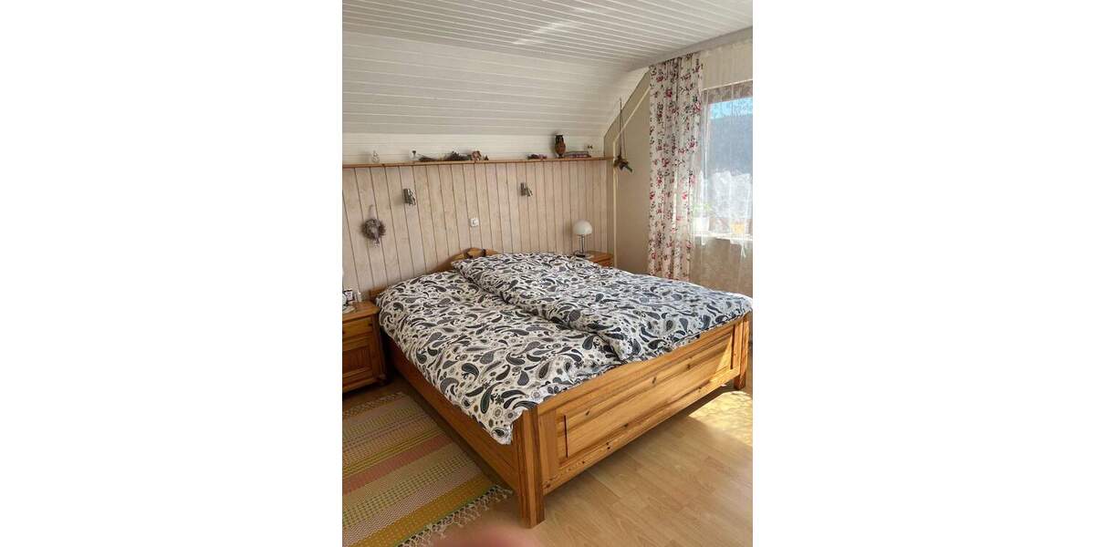 Doppelhaushälfte Birkenfeld - 7 Zimmer, 160 m&sup2;, 495.000&euro; | Angebot:25704151