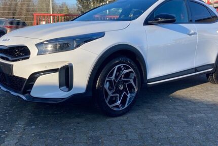 Kia XCeed 5.000 km 27.850 &euro; Wörth 76744