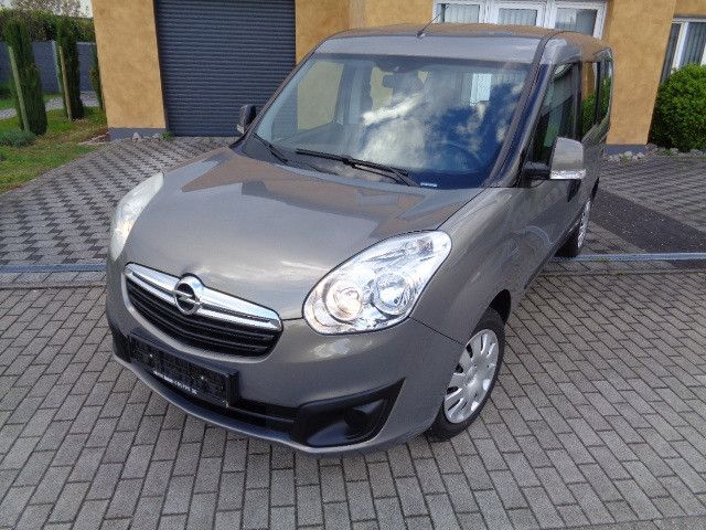 Opel Combo 146.000 km 5.000 € Bietigheim 76467