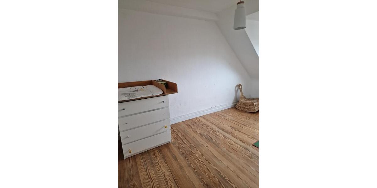 Etagenwohnung Pforzheim Büchenbronn - 3 Zimmer, 49 m&sup2;, 115.000&euro; | Angebot:26738755