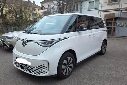VW ID. Buzz 33.000 km 38.900 &euro; Karlsruhe 76133