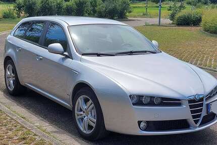 Alfa Romeo 159 235.600 km 4.800 € Durmersheim 76448