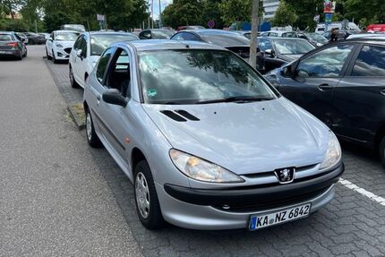 Peugeot 206 175.000 km 1.250 &euro; Karlsruhe 76227