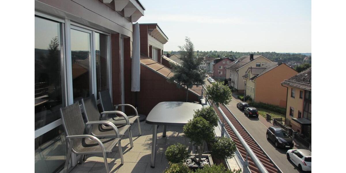 Penthouse-Wohnung in Traumlage mit Panoramablick 3.5 zimmer