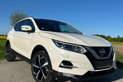 Nissan Qashqai 93.000 km 15.799 &euro; Forst 76694