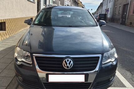 VW Passat 196.000 km 2.950 &euro; Karlsruhe 76139