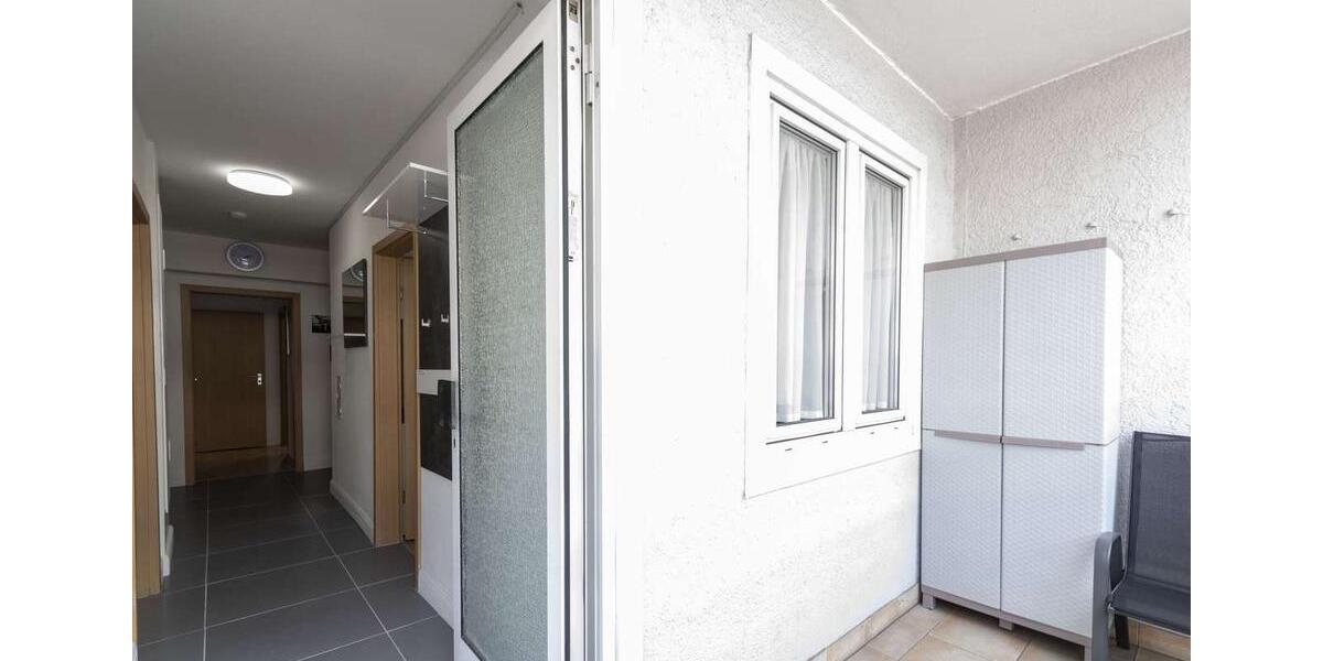 ab 01.02 - WG Zimmer in Pforzheim Zentrum in möbelierter 3er WG - 550 Meter vom HBF Pforzheim 1 zimmer