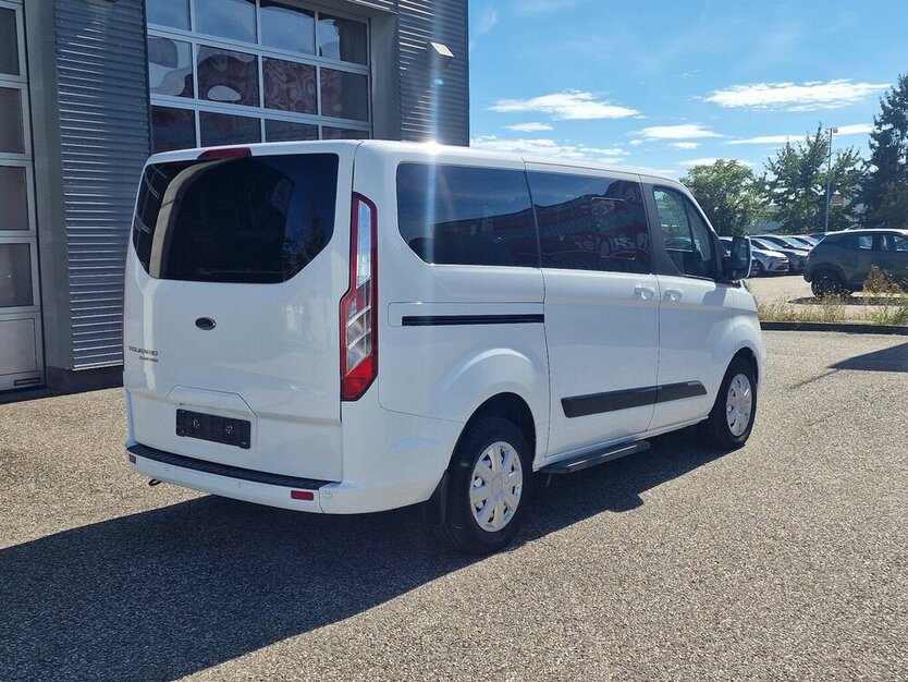 Ford Tourneo Custom 320 L1 H1 Tourneo Trend Klima 60.000 km 31.499 € Landau 76829