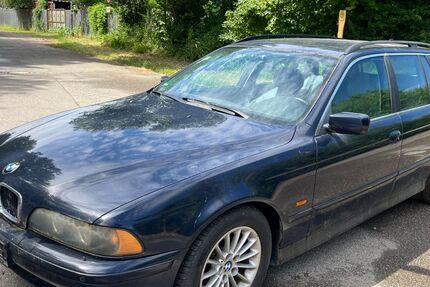 BMW 530 295.000 km 2.350 &euro; Hördt 76771