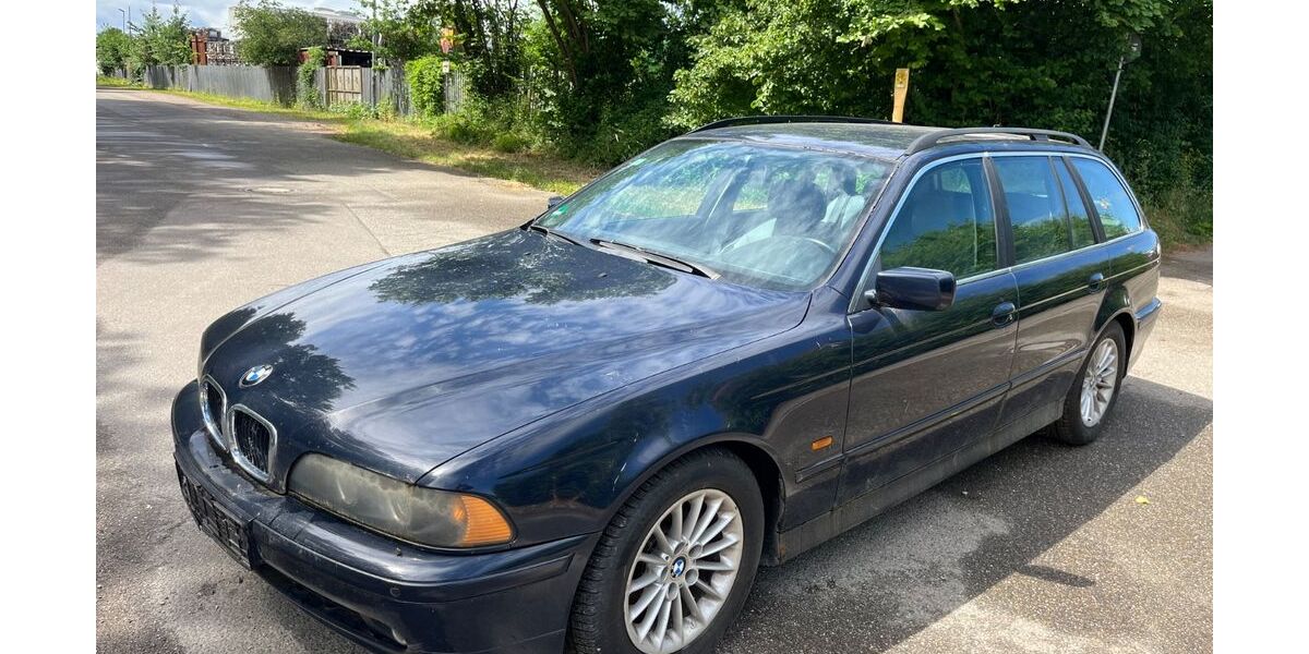 BMW 530 295.000 km 2.350 &euro; Hördt 76771