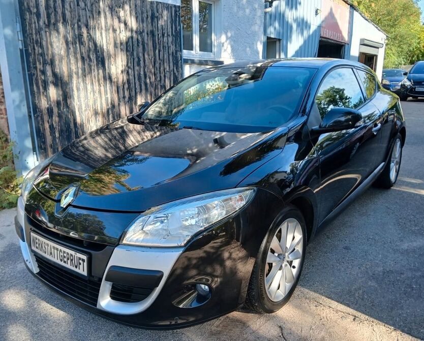 Renault Megane 221.200 km 2.999 € Karlsruhe 76131