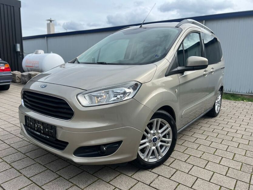 Ford Tourneo Courier 122.188 km 6.299 € pforzheim 75179