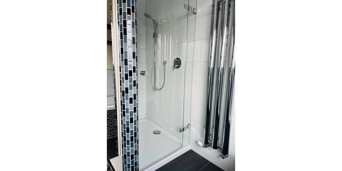 Einfamilienhaus Waghäusel Kirrlach - 7 Zimmer, 250 m&sup2;, 725.000&euro; | Angebot:25669529