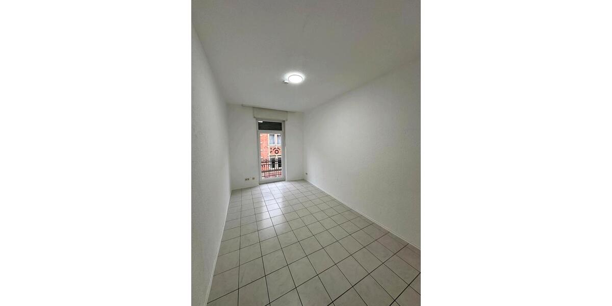 Etagenwohnung Karlsruhe Beiertheim-Bulach - 5 Zimmer, 120 m&sup2;, 1.600&euro; | Angebot:25452020