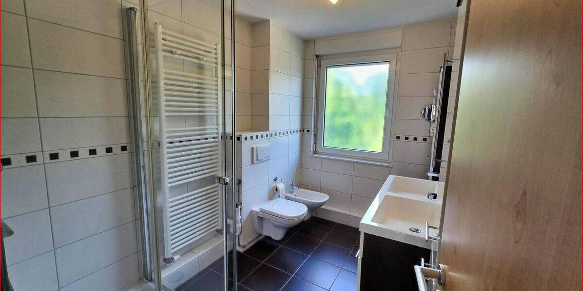 Reihenmittelhaus Pforzheim Nordstadt - 6 Zimmer, 149 m&sup2;, 495.000&euro; | Angebot:24024775