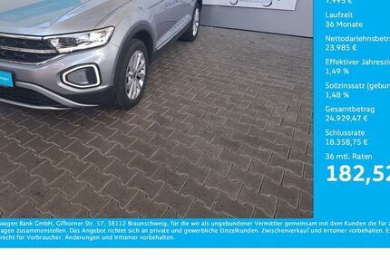 VW T-Roc 15.200 km 30.680 &euro; Gernsbach 76593
