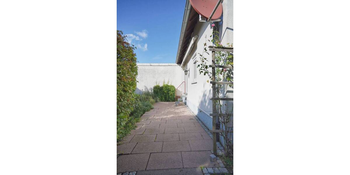 Doppelhaushälfte Bretten - 4 Zimmer, 93 m&sup2;, 450.000&euro; | Angebot:25745790