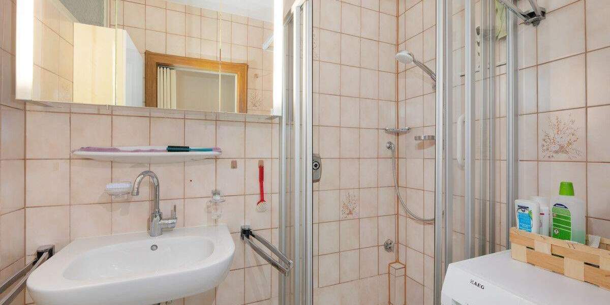 3-Zimmerwohnung in sehr ruhiger Lage mit 2 Balkonen, toller Aufteilung und Einzelgarage (Erbpacht) 3 zimmer