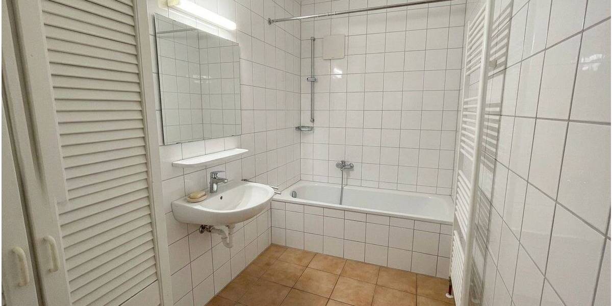 Etagenwohnung Karlsruhe / Daxlanden Daxlanden - 3 Zimmer, 79 m&sup2;, 1.200&euro; | Angebot:26858787