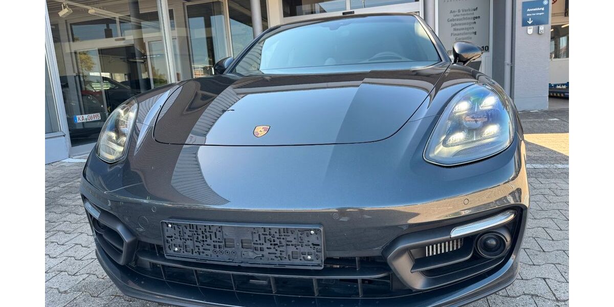 Porsche Panamera 113.650 km 58.950 &euro; Philippsburg 76661